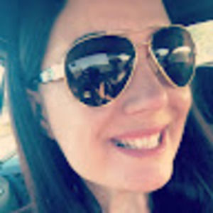 Meet your Posher, Alicia